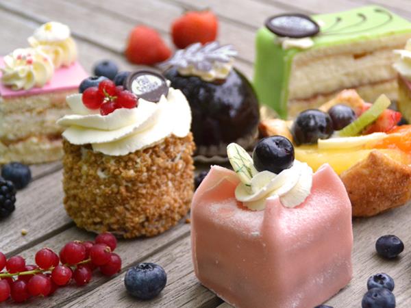 Gebak en petit fours