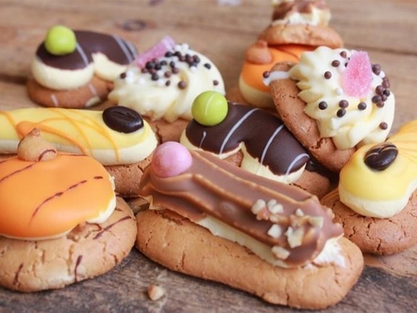 Koningkjes & Petit fours