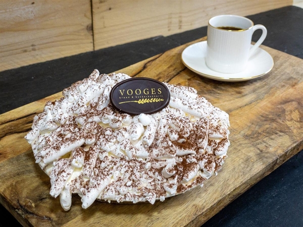 Klein Sneeuwschuim vlaaitje abrikoos