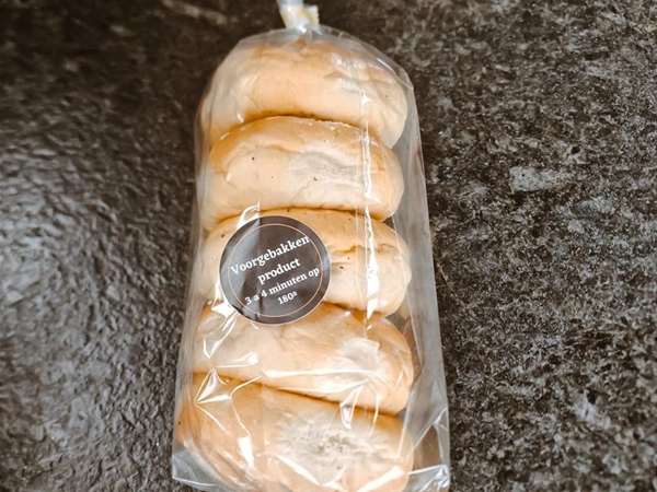 Afbakbroodjes